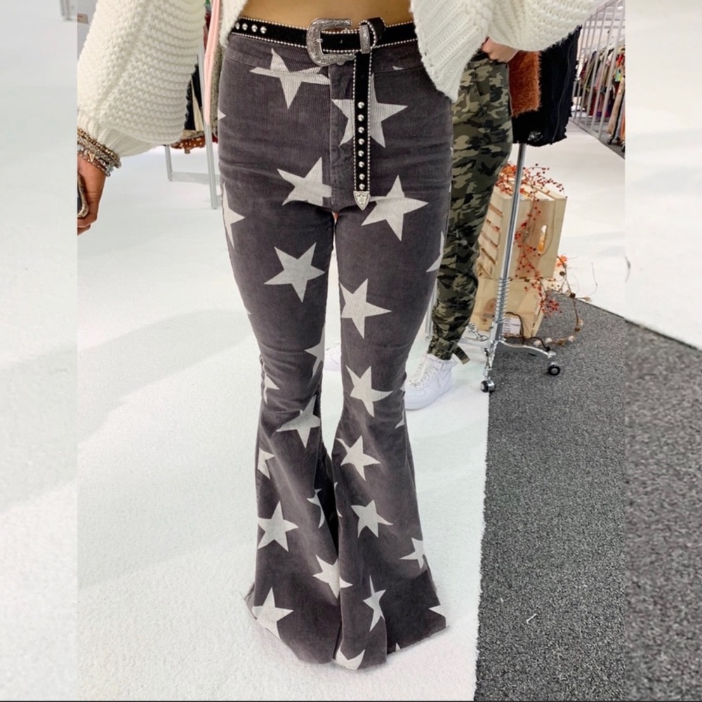 Star flare jeans